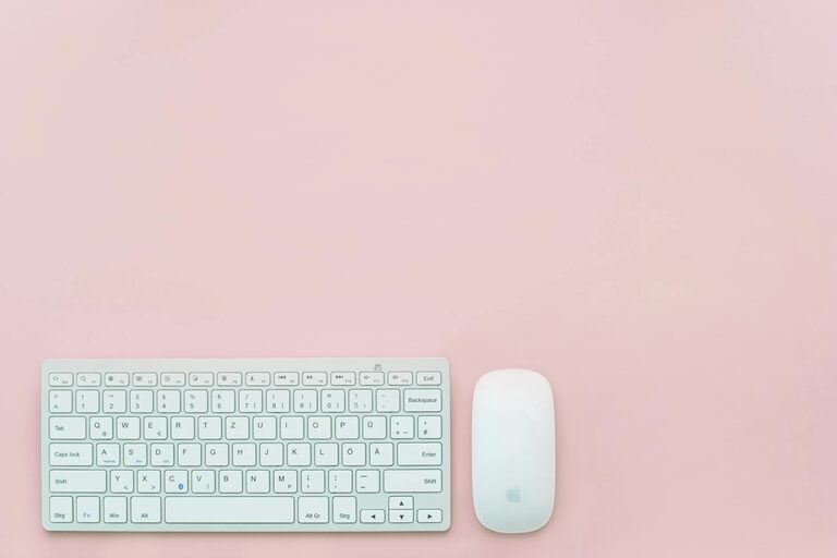 How to Declutter Your Digital Life for a Clearer Mind